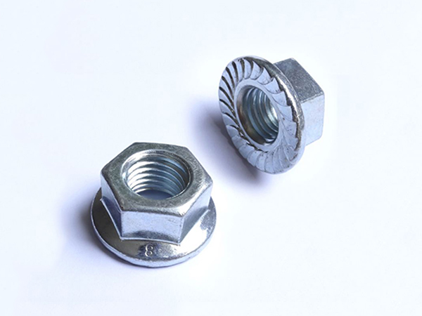 法兰螺母